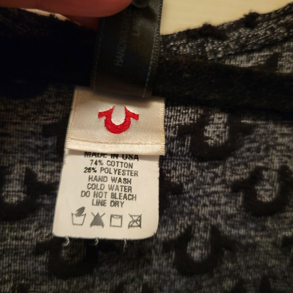 True Religion Womens Shorts Grey M Romper All-Over Logo Print Pants - Picture 6 of 9